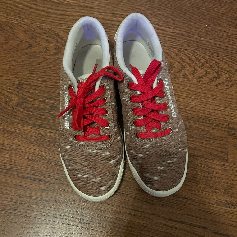 Reebok Sneakers